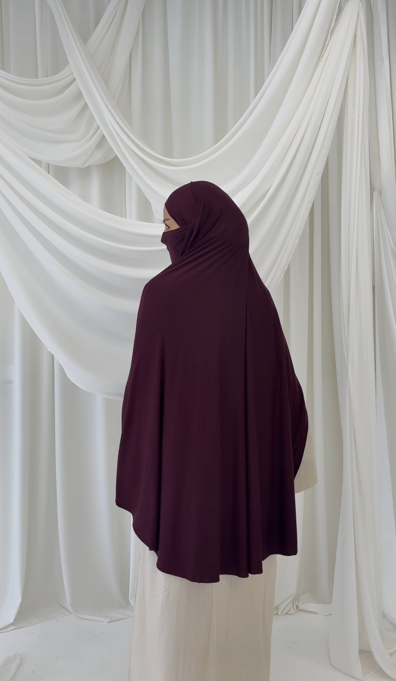 Burgundy slit sleeve Khimar