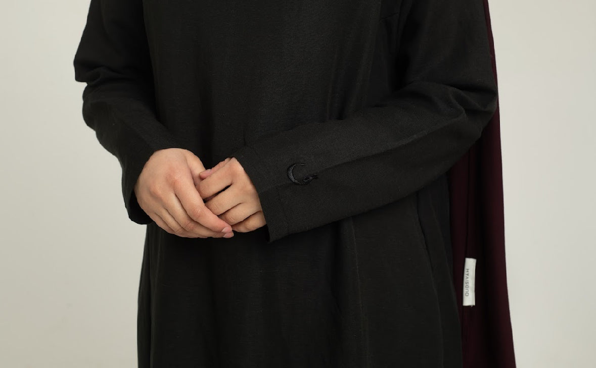Black straight sleeve abaya