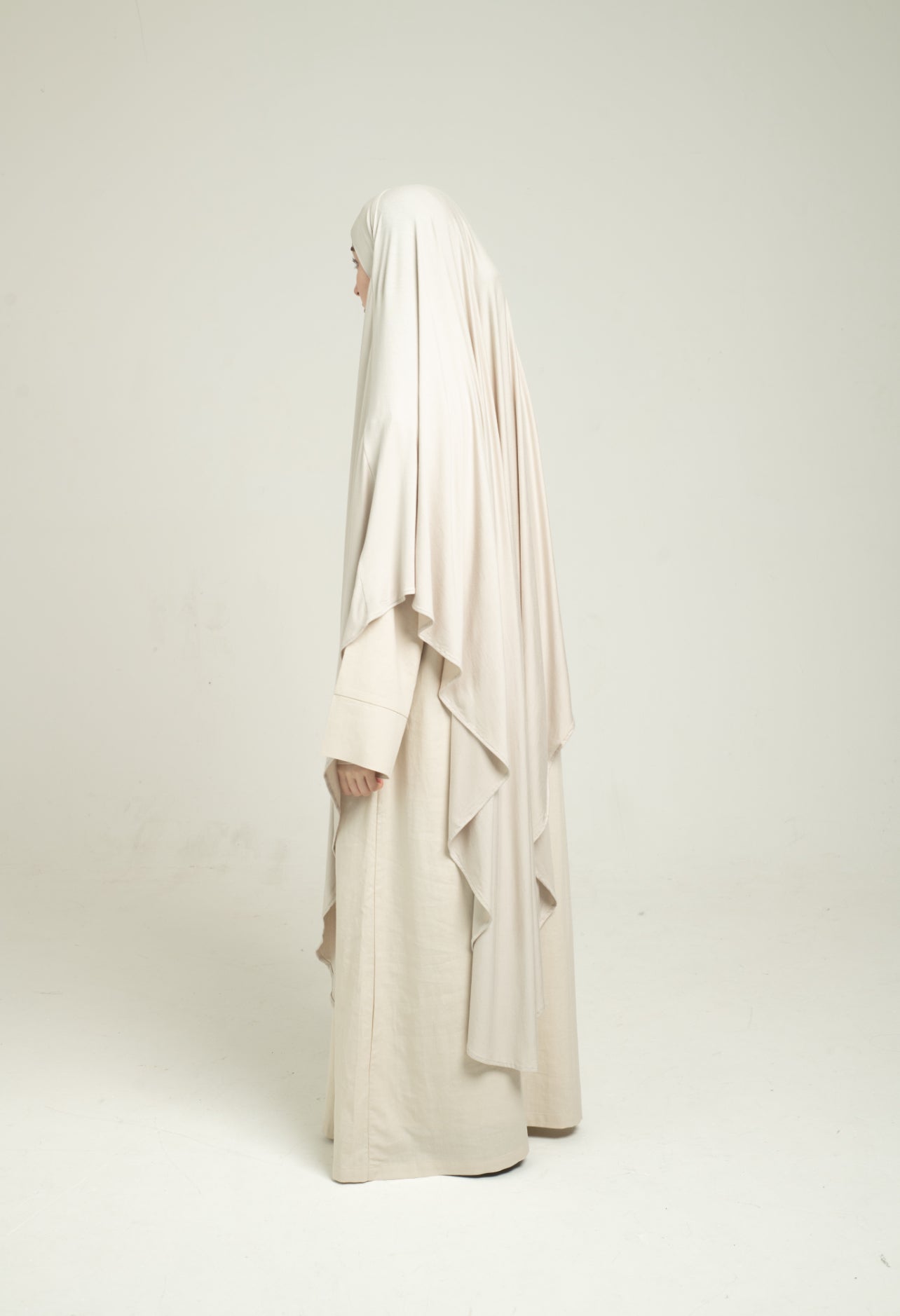 Dried clay maxi khimar