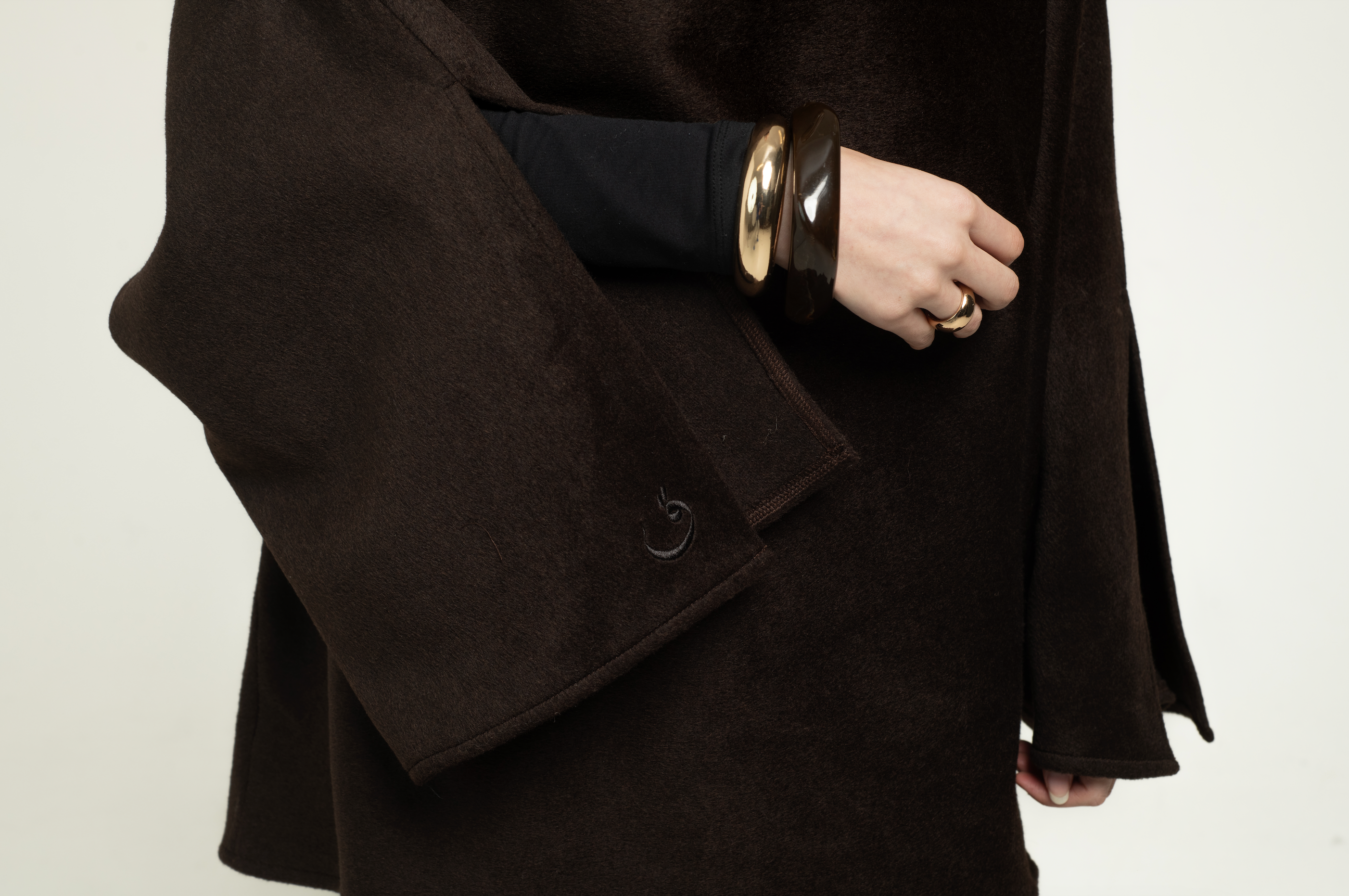 Slit Sleeve Cape - Chocolate